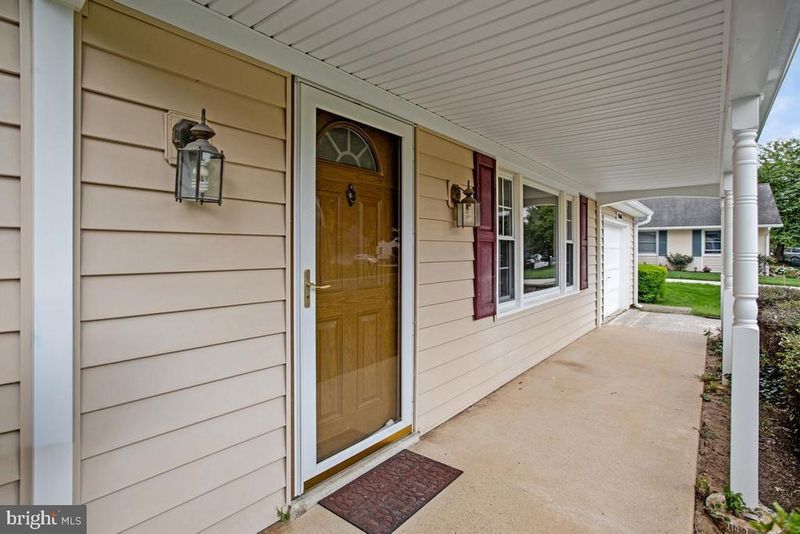 12606 Brunswick Ln, Bowie, MD 20715