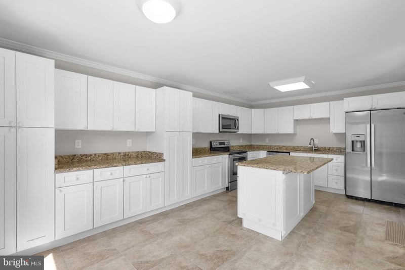 9463 Hickory Vw, Gaithersburg, MD 20886