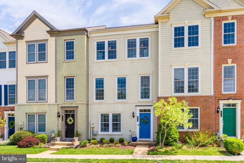 314 Virginia Wildflower Ter SE, Leesburg, VA 20175