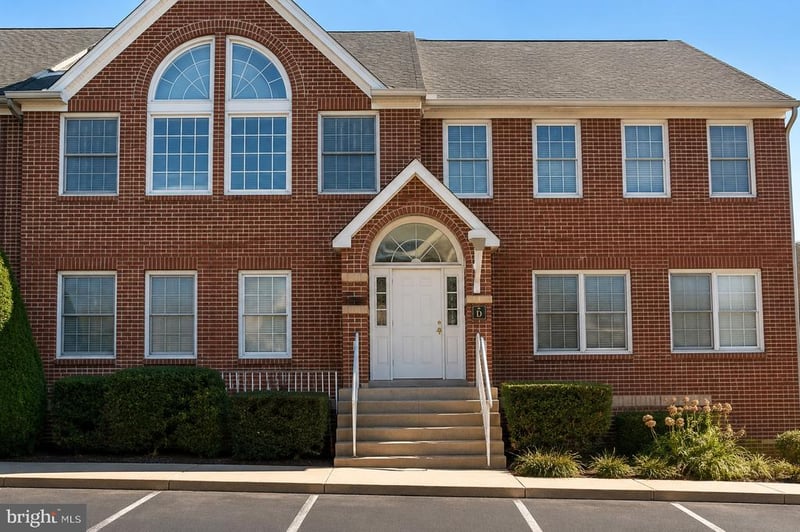 9675 Main St #D, Fairfax, VA 22031