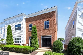 11612 Leesborough, Silver Spring, MD 20902