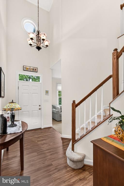 5811 Cub Stream Dr, Centreville, VA 20120