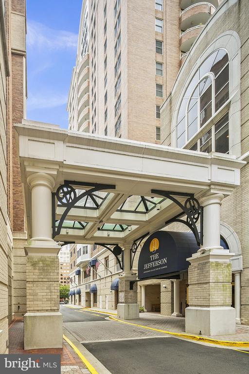 900 N Taylor St #1408, Arlington, VA 22203