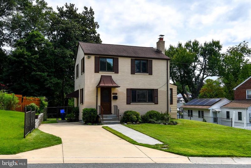 9607 Dilston Rd, Silver Spring, MD 20903