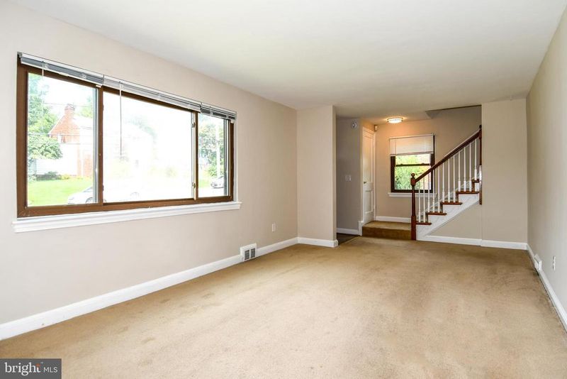 9607 Dilston Rd, Silver Spring, MD 20903