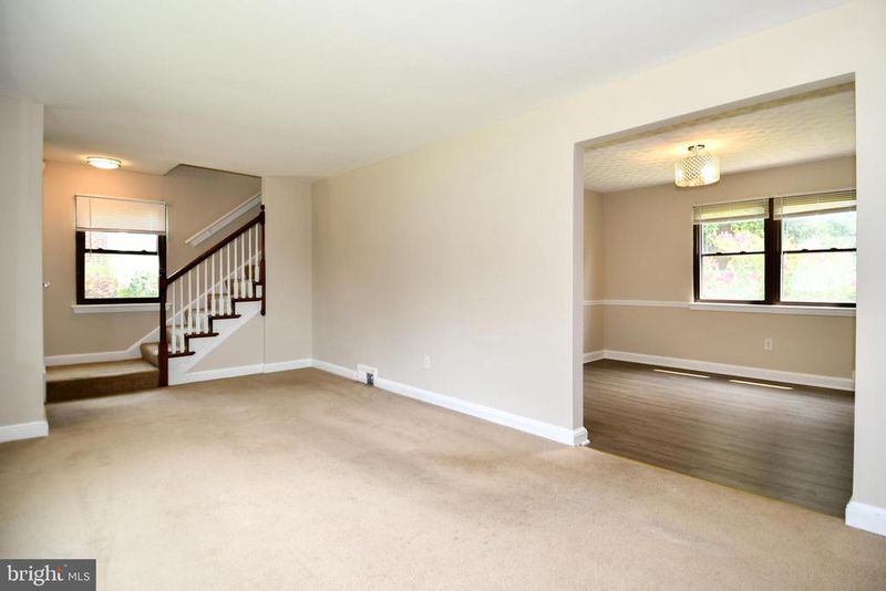 9607 Dilston Rd, Silver Spring, MD 20903