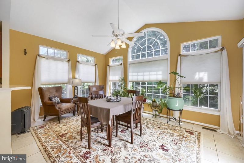 9063 Major Smith Ln, Frederick, MD 21704