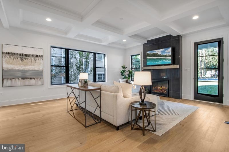 2816 N Tuckahoe St, Arlington, VA 22213