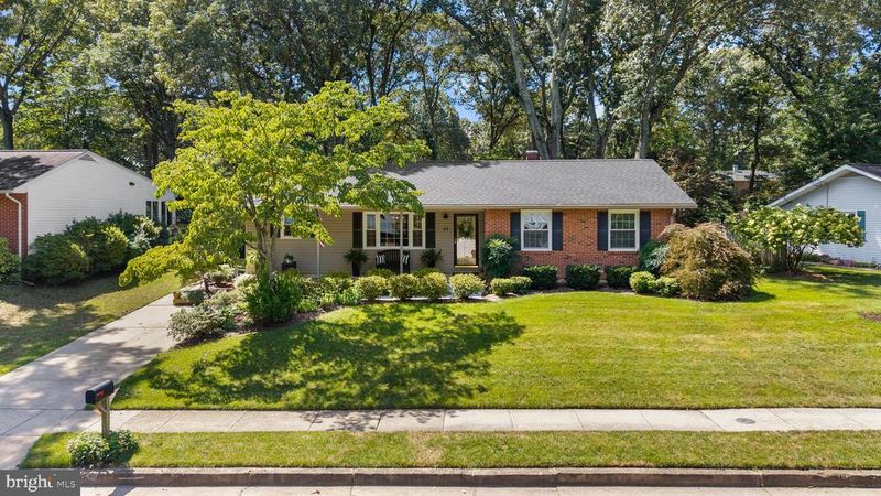29 Severndale Rd, Severna Park, MD 21146