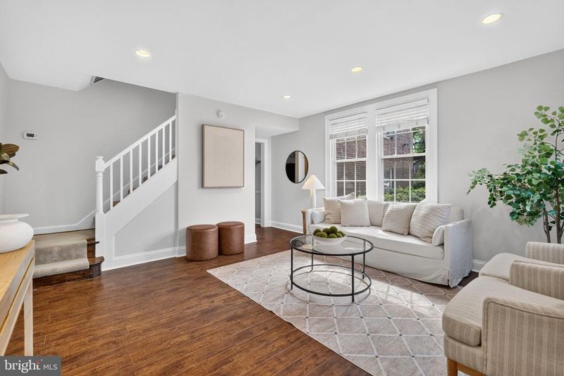 2700 13th Rd S #371, Arlington, VA 22204
