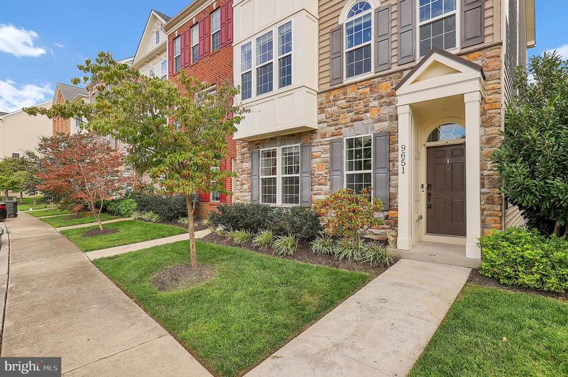9651 Bothwell Ln, Frederick, MD 21704