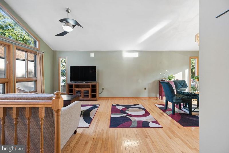 10206 Ladoga Pl, New Market, MD 21774