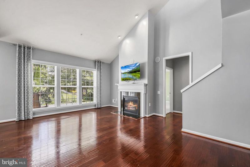 35 Battery Point Dr, Fredericksburg, VA 22406