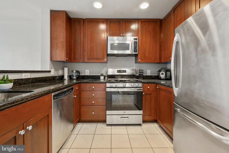 3600 S Glebe Rd #215W, Arlington, VA 22202