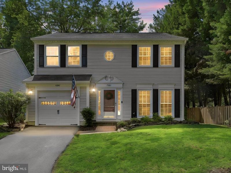7801 Bold Lion Ln, Alexandria, VA 22315