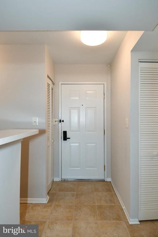 1001 N Vermont St #1010, Arlington, VA 22201
