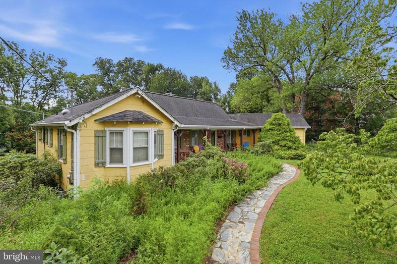1841 Kirby Rd, Mclean, VA 22101
