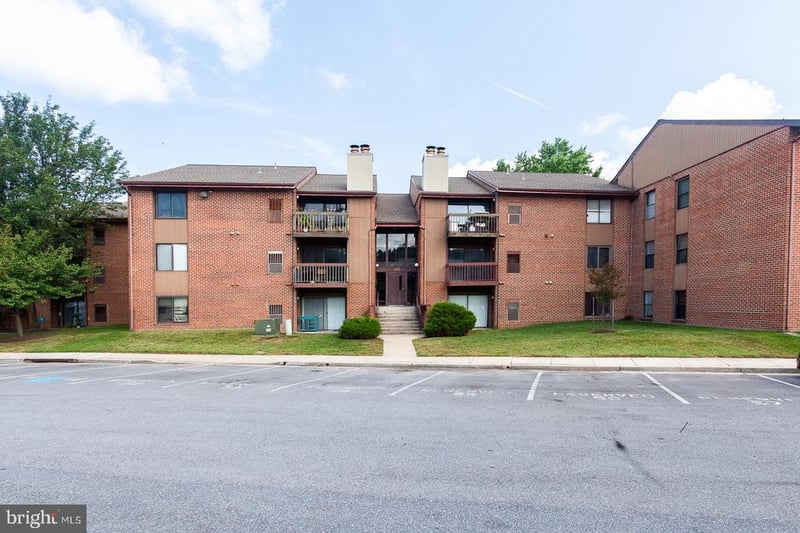 116 Mountain Rd #2D, Glen Burnie, MD 21060