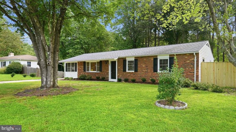 151 Winewood Dr, Locust Grove, VA 22508