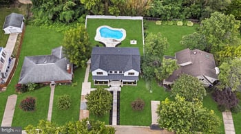 9331 E Parkhill Dr, Bethesda, MD 20814