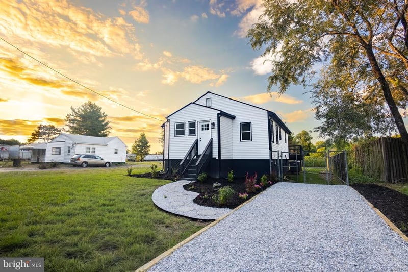 110 Werner Rd, Glen Burnie, MD 21060