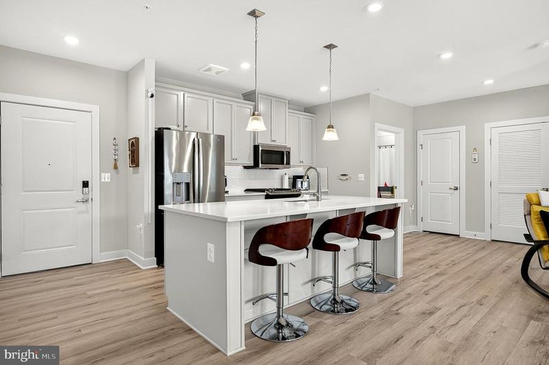 46320 Mount Milstead Ter #303, Sterling, VA 20164