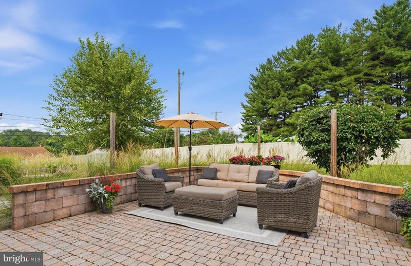 5633 Bartonsville Rd, Frederick, MD 21704
