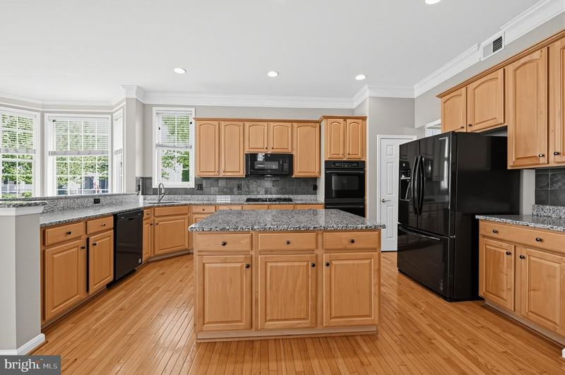 3938 Addison Woods Rd, Frederick, MD 21704