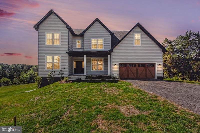 7325 Toler Dr, Nokesville, VA 20181
