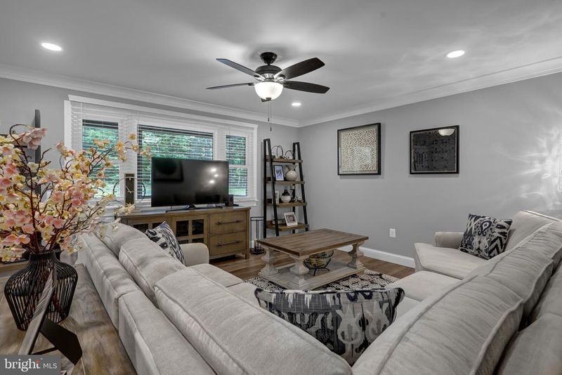 13236 Silver Hill Rd, Bealeton, VA 22712