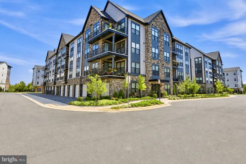 23650 Havelock Walk Ter #407, Ashburn, VA 20148