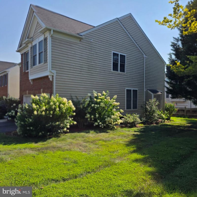 21701 Seneca Ayr Dr, Boyds, MD 20841