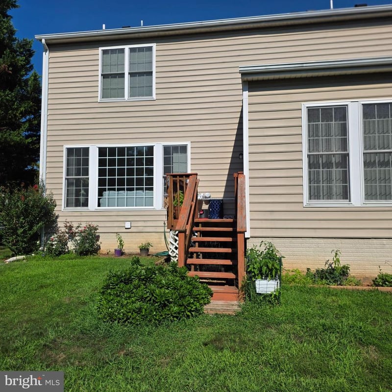 21701 Seneca Ayr Dr, Boyds, MD 20841