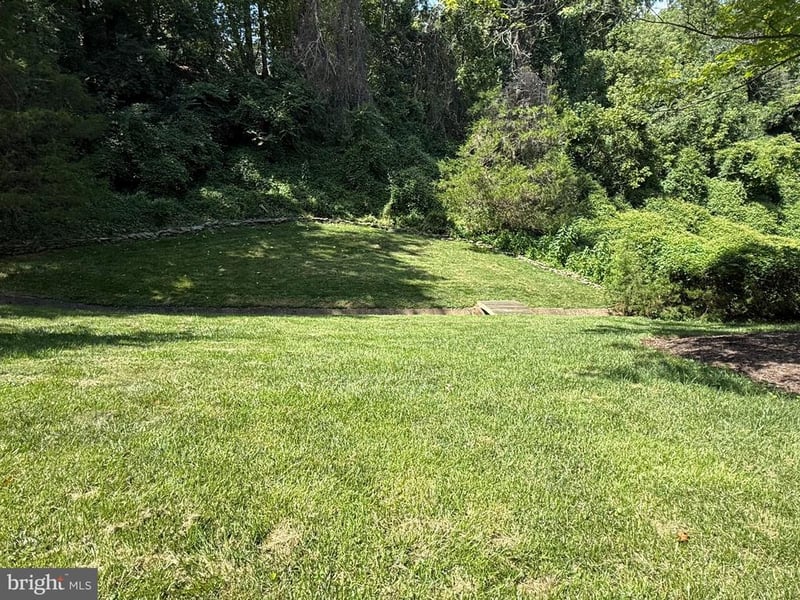 0 Old Chesterbrook Rd, Mclean, VA 22101