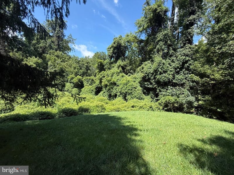 0 Old Chesterbrook Rd, Mclean, VA 22101