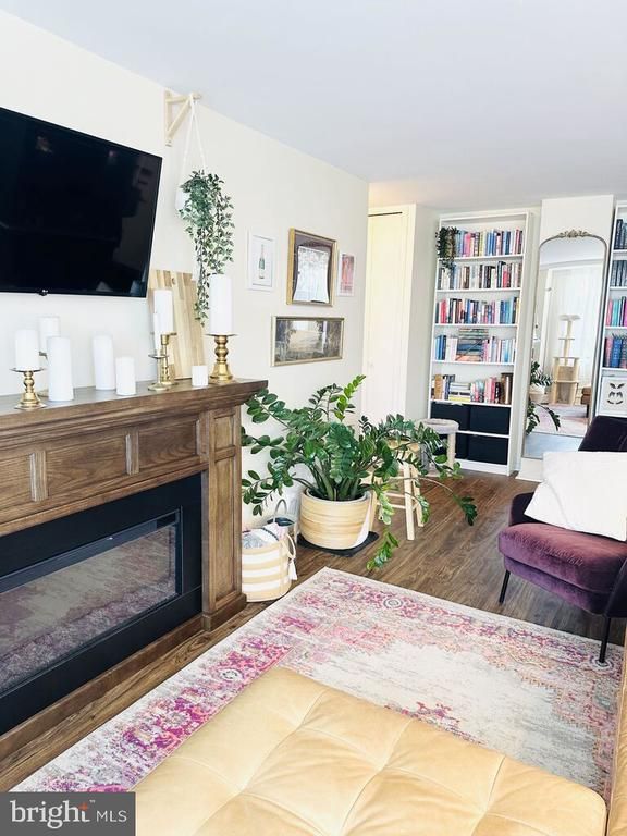 1545 18th St NW #622, Washington, DC 20036