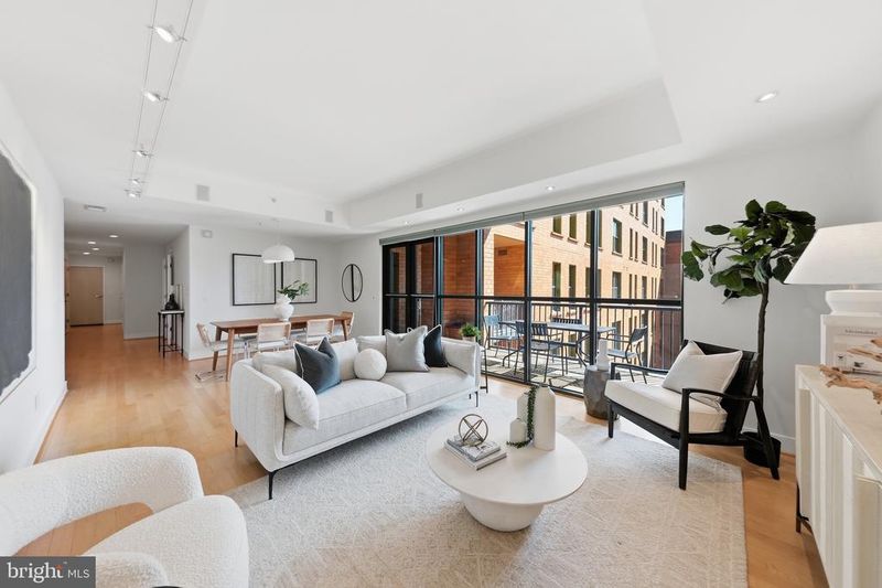 910 M St NW #630, Washington, DC 20001
