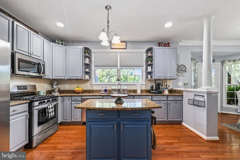 1 Bells Ridge Dr, Stafford, VA 22554