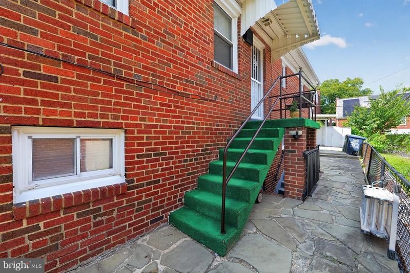 312 Oglethorpe St NE, Washington, DC 20011