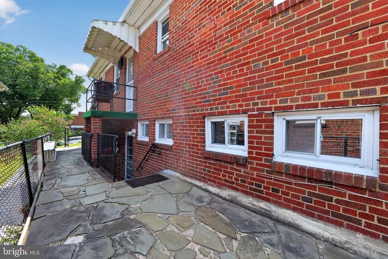 312 Oglethorpe St NE, Washington, DC 20011