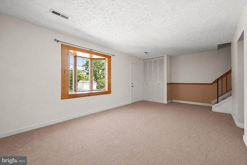 934 West St, Laurel, MD 20707