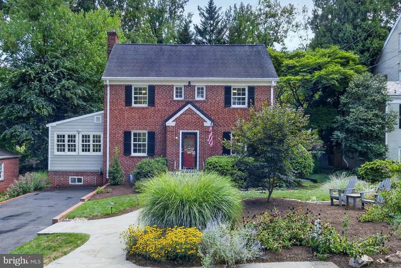 1510 Live Oak Dr, Silver Spring, MD 20910