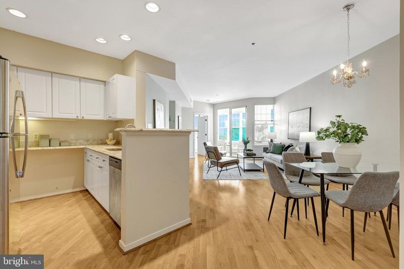 1625 International Dr #421, Mclean, VA 22102
