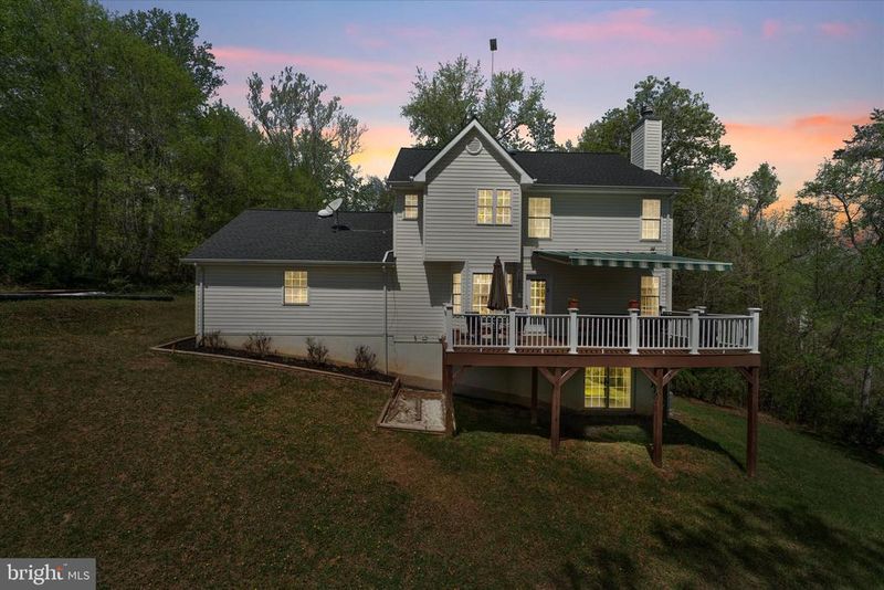 6678 Turning Ln, Marshall, VA 20115