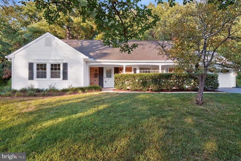 8798 Oxwell Ln, Laurel, MD 20708
