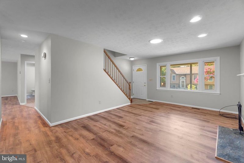 10302 Horn Ct, New Market, MD 21774