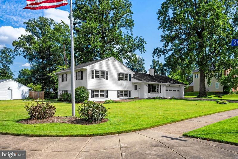 5214 Heming Ave, Springfield, VA 22151