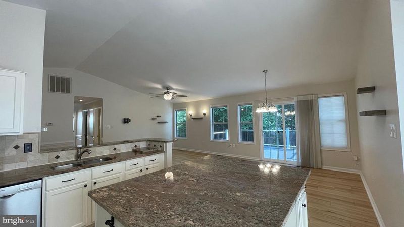 8 Taber Ct, Stafford, VA 22556