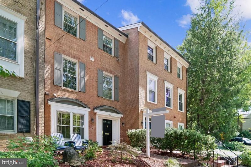 5305 Sherier Pl NW, Washington, DC 20016