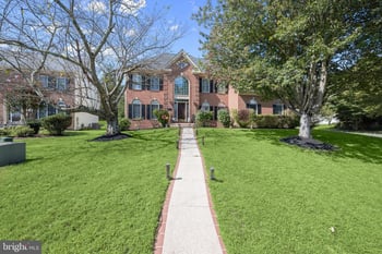 18306 Paradise Cove Ter, Olney, MD 20832